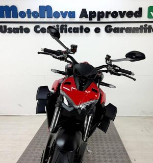 Ducati Streetfighter V2