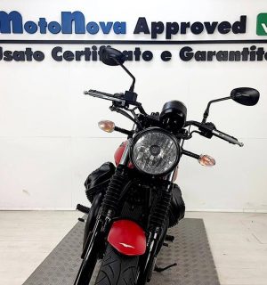 Moto Guzzi V7 III Stone