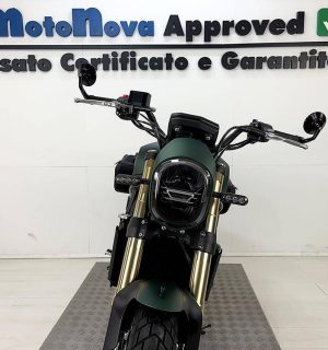 Benelli Leoncino 800