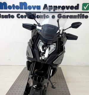 CFMOTO 700MT