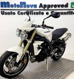 Triumph Street Triple