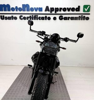 Moto Guzzi V9 Bobber