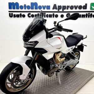 Moto Guzzi V100 Mandello