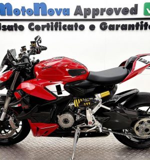 Ducati Streetfighter V2