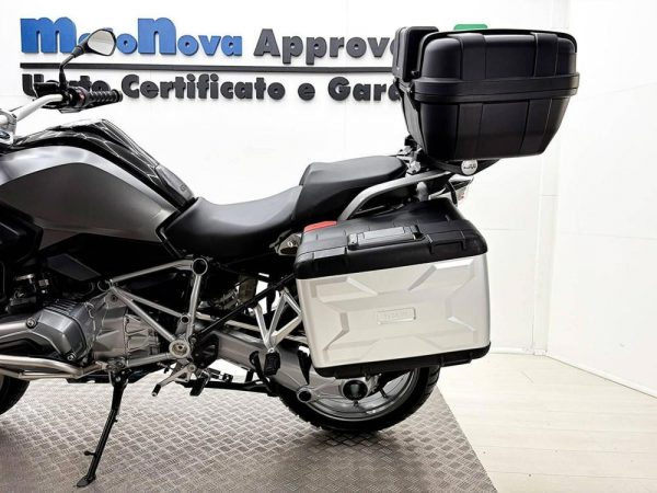 image-945.jpg