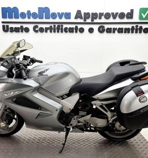 Honda VFR 800
